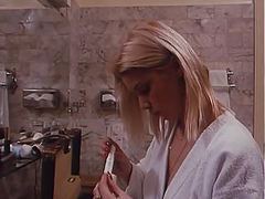 sGirls presents: Adorable lola (1979)